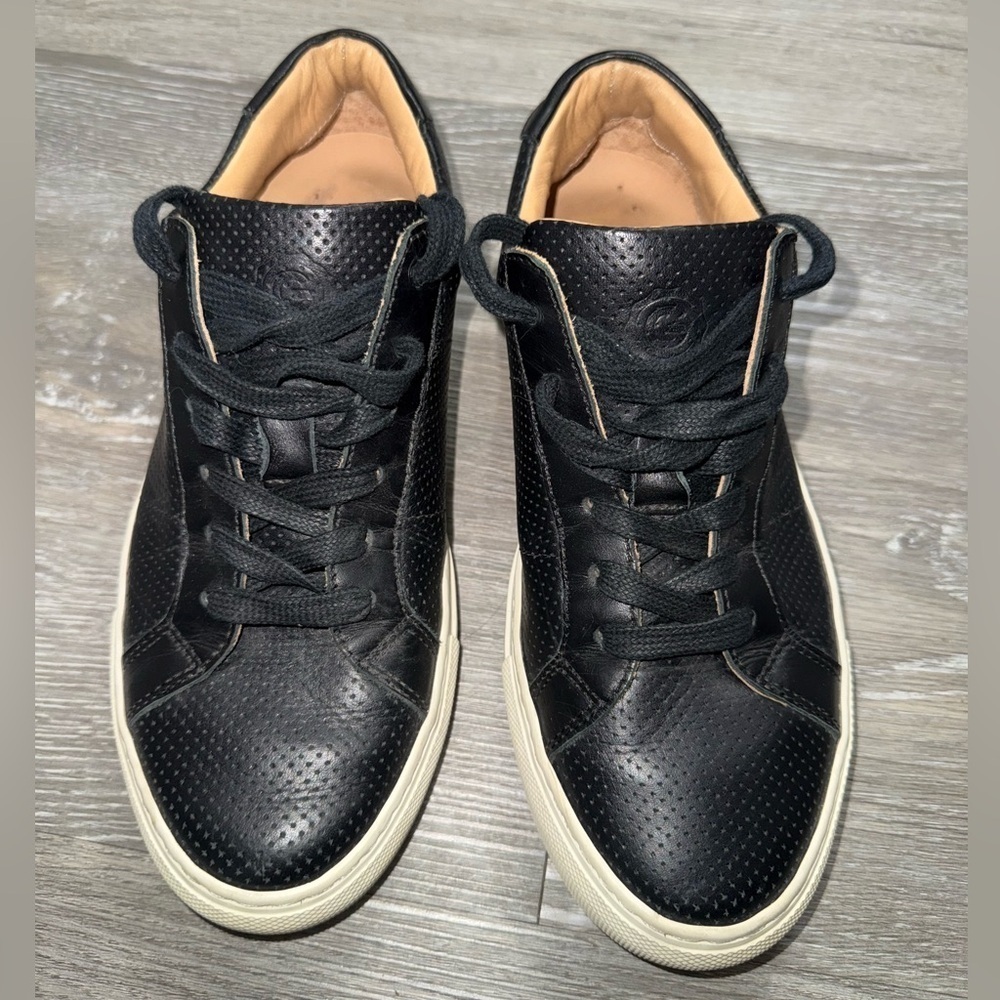 GREATS brooklyn Royale Perforated Leather Sneakers. Size 8